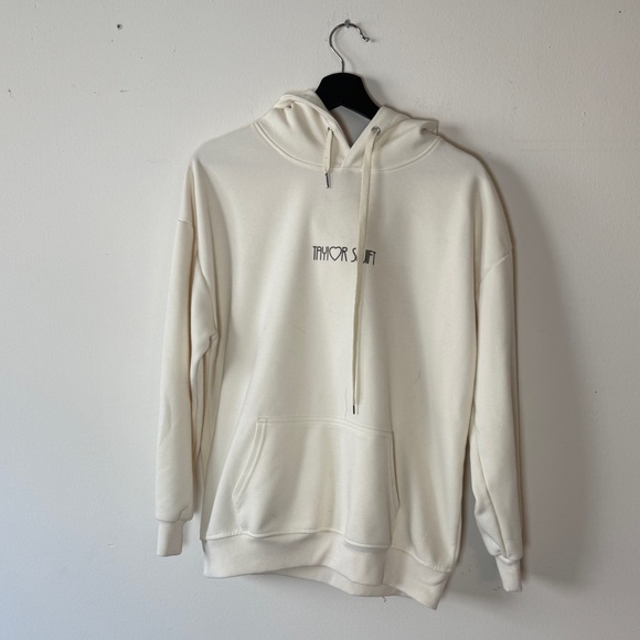 Taylor Swift Eras Tour Sweatshirt Cream - L - Picture 1 of 8